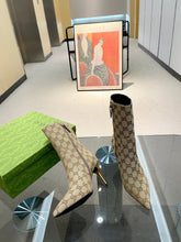 Load image into Gallery viewer, SE1244 GC Women&#39;s Ankle Boot / Size5-11
