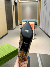 Load image into Gallery viewer, SE1244 GC Women&#39;s Ankle Boot / Size5-11
