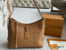 Load image into Gallery viewer, LB1280 CarryAll PM / 11.6 x 9.4 x 4.7 inches
