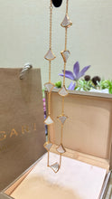 Load image into Gallery viewer, JW1442 Bvlgari Divas' Dream Necklace / 18K Gold Plated &amp; Zirconia
