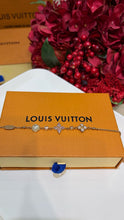 Load image into Gallery viewer, JW1443 LV 2026 Zirconia Floral Bracelet / Engraved Monogram
