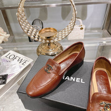 Load image into Gallery viewer, SE1249 Moccasins / Size5-10
