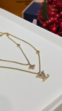 Load image into Gallery viewer, JW1444 LV Zirconia Floral &amp; Monogram Double-Strand Necklace
