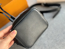 Load image into Gallery viewer, LB931 Nano Noé / 5.1 x 6.3 x 3.9 inches
