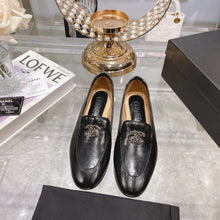 Load image into Gallery viewer, SE1251 Moccasins / Size5-10
