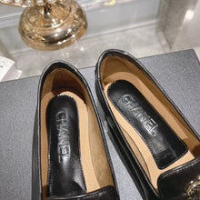 Load image into Gallery viewer, SE1251 Moccasins / Size5-10
