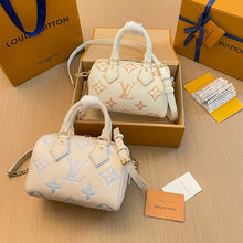 Load image into Gallery viewer, LB940 Speedy Bandoulière 20 / 8.1 x 5.3 x 4.7inches / HIGHEST QUALITY VERSION
