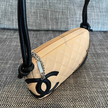 Load image into Gallery viewer, CC1491 Chanel Vintage Cambon Bag / HIGHEST QUALITY VERSION / 21×13×3cm

