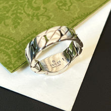Load image into Gallery viewer, JW758 Interlocking G Enamel Ring
