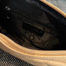 Load image into Gallery viewer, CC1491 Chanel Vintage Cambon Bag / HIGHEST QUALITY VERSION / 21×13×3cm

