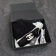 Load image into Gallery viewer, JW797 CC Beanie
