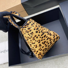 Load image into Gallery viewer, YSK474 Saint Laurent Bea Small Tote / HIGHEST QUALITY VERSION / 18×15×13cm
