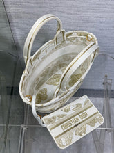 Load image into Gallery viewer, DR365 Hat Basket Bag / 10.5 x 8 x 3 inches / HIGHEST QUALITY VERSION
