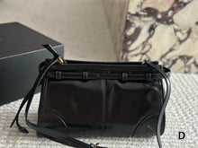 Load image into Gallery viewer, PD347 Medium Leather Shoulder Bag / 14.1x6.3x3.1inch
