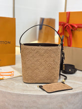 Load image into Gallery viewer, LB1557 LV All In BB Handbag / HIGHEST QUALITY VERSION / 16×18×12cm
