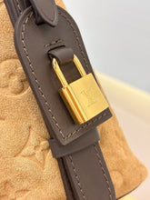 Load image into Gallery viewer, LB1557 LV All In BB Handbag / HIGHEST QUALITY VERSION / 16×18×12cm
