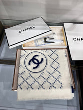 Load image into Gallery viewer, CLTH350 CC Square Cashmere Scarf / 140x140cm(55.1x55.1in)
