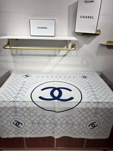 Load image into Gallery viewer, CLTH350 CC Square Cashmere Scarf / 140x140cm(55.1x55.1in)
