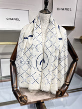 Load image into Gallery viewer, CLTH350 CC Square Cashmere Scarf / 140x140cm(55.1x55.1in)
