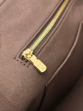 Load image into Gallery viewer, LB1559 LV All In One Handbag / HIGHEST QUALITY VERSION / 40×22×15cm
