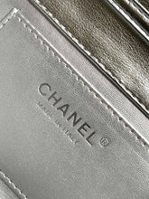 Load image into Gallery viewer, CC1135 Evening Bag with Chain / 5.9x8.6x1.7inch / HIGHEST QUALITY VERSION
