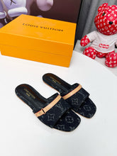 Load image into Gallery viewer, SE1620 6AM Flat Mule / Size5-11
