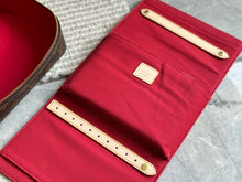 Load image into Gallery viewer, LB941 Toilet Pouch / 9.1x2x6.7inch
