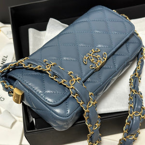 CC851 Small Flap Bag / HIGHEST QUALITY VERSION / 4.7x6.9x1.6inch