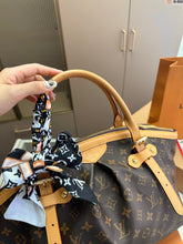 Load image into Gallery viewer, LB845 Large Tivoli / 13x6.7x11.4in
