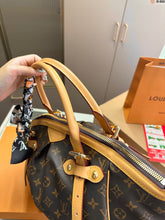 Load image into Gallery viewer, LB845 Large Tivoli / 13x6.7x11.4in
