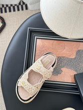 Load image into Gallery viewer, SE1621 Chanel Sandals / Size5-9
