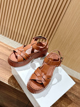 Load image into Gallery viewer, SE1622 Chloé Nama Wedge Sandal / Size5-10
