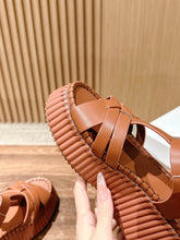 Load image into Gallery viewer, SE1622 Chloé Nama Wedge Sandal / Size5-10
