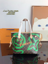 Load image into Gallery viewer, LB1109 Neverfull MM / 12.2 x 11 x 5.5 inches
