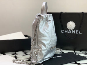 CC719 CHANEL 22 Backpack / HIGHEST QUALITY VERSION / 13.3 × 11.3 × 3.1 in