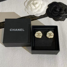 Load image into Gallery viewer, JW996 CC Earrings
