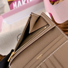 Load image into Gallery viewer, HM205 Hermes Bearn Compact Wallet / HIGHEST QUALITY VERSION / 12×10cm
