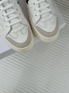 SE1371 CD Sneakers / Size4-11