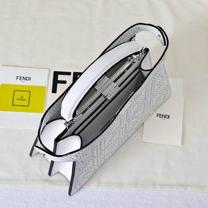 FF303 Peekaboo ISeeU Small / 10.6x5.9x2.3inch