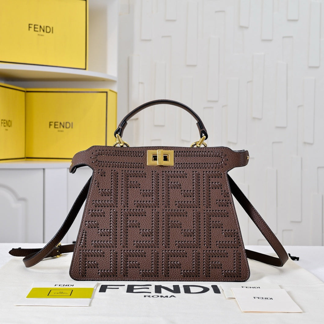 FF304 Peekaboo ISeeU Small / 10.6x5.9x2.3inch