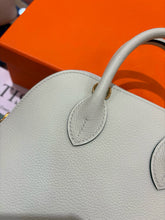 Load image into Gallery viewer, HM206 Hermes Mini Bolide Handbag / HIGHEST QUALITY VERSION / 19×14×8cm
