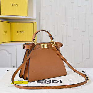 FF305 Peekaboo ISeeU Small / 10.6x5.9x2.3inch
