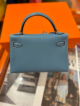 Load image into Gallery viewer, HM207 Hermes Mini Kelly II Handbag / HIGHEST QUALITY VERSION / 19×12×5.5cm
