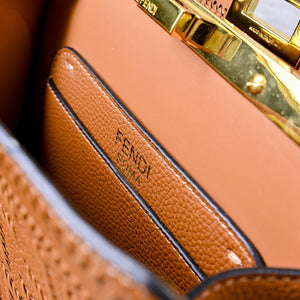 FF305 Peekaboo ISeeU Small / 10.6x5.9x2.3inch