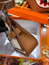 Load image into Gallery viewer, HM208 Hermes Mini Jypsiere Canvas/ HIGHEST QUALITY VERSION / 23×17×5cm
