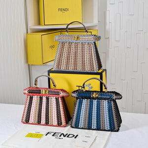 FF308 Peekaboo ISeeU Small/Medium