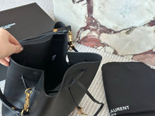 Load image into Gallery viewer, YSK402 Medium Bucket Bag / 12.2x9.8x4.3inch
