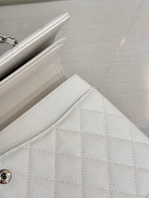 Load image into Gallery viewer, CC1494 Chanel Classic Flap Medium Bag / HIGHEST QUALITY VERSION / 25cm
