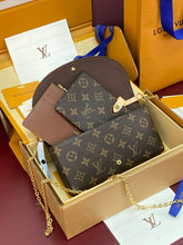 Load image into Gallery viewer, LB1561 LV Wallet On Chain Trotter / HIGHEST QUALITY VERSION / 21.5×12.5×3cm
