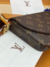 Load image into Gallery viewer, LB1561 LV Wallet On Chain Trotter / HIGHEST QUALITY VERSION / 21.5×12.5×3cm
